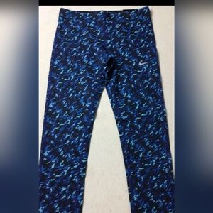 Nike Women’s Essential Dri-Fit Running Crop 849889 Blue Print